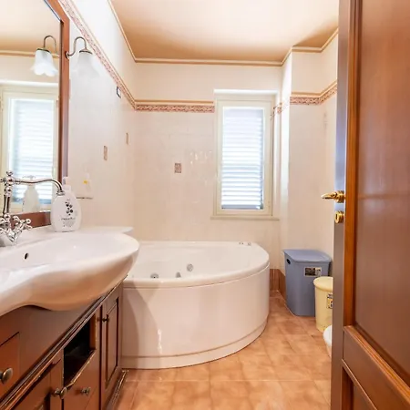 Manganaro Apartment Nizza di Sicilia